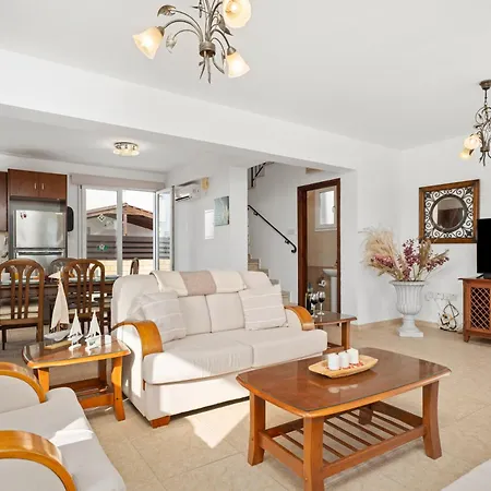 Villa St George - 3 Bed With Private Pool *