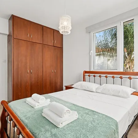 St George - 3 Bed With Private Pool * Xylophaghou