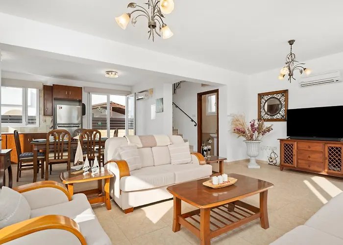 Willa St George - 3 Bed With Private Pool *